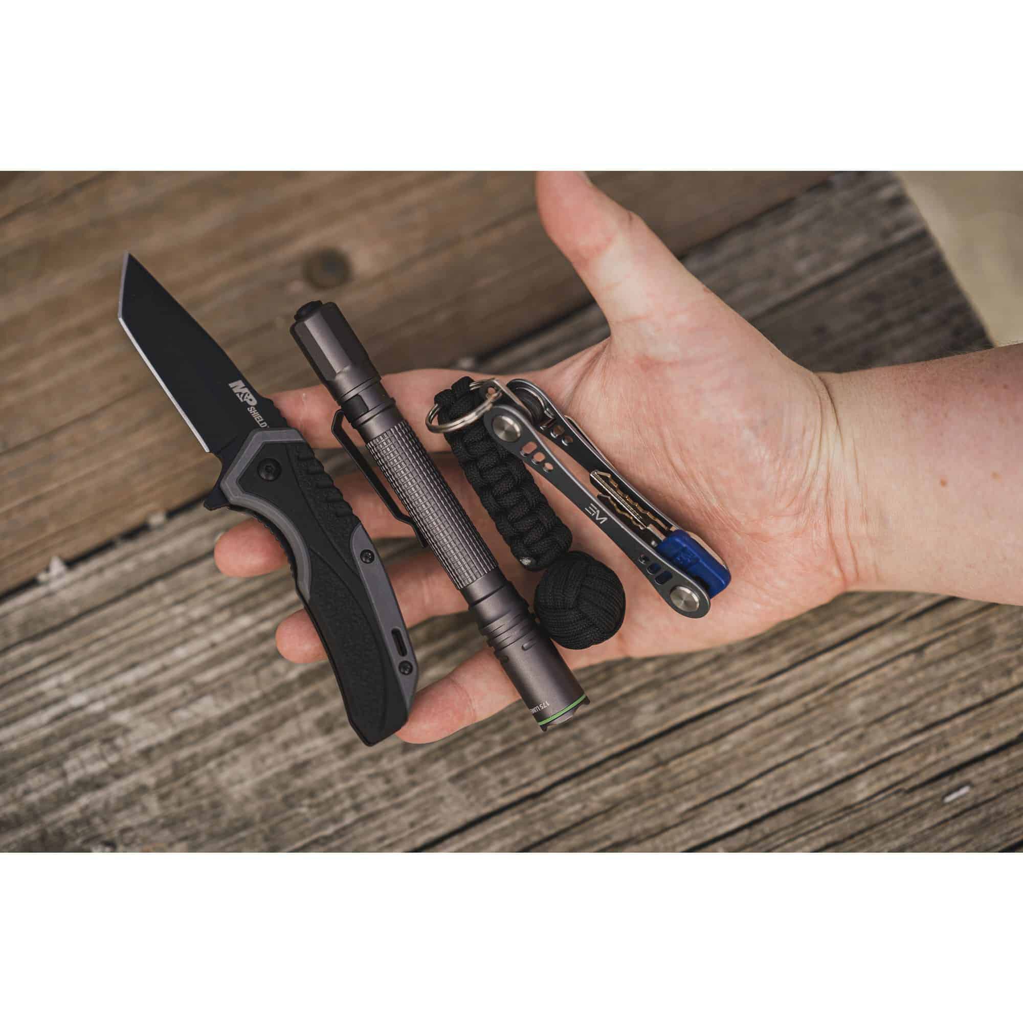 Smith & Wesson® M&P® 1136217 Shield Folder | Smith & Wesson