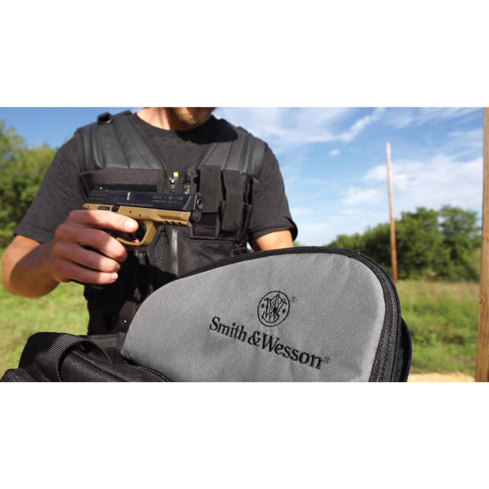 Smith & Wesson® Defender Handgun Case