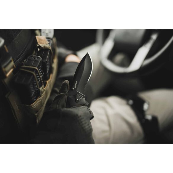 Smith & Wesson&reg; 1136220 Black Ops Recurve