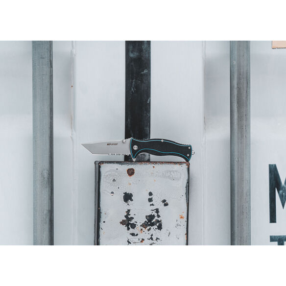 Smith & Wesson&reg; Officer Ultra Glide Folding Knife