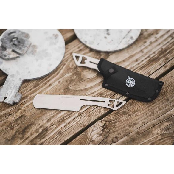 Smith & Wesson&reg; Ultimate Bullseye Throwing Combo