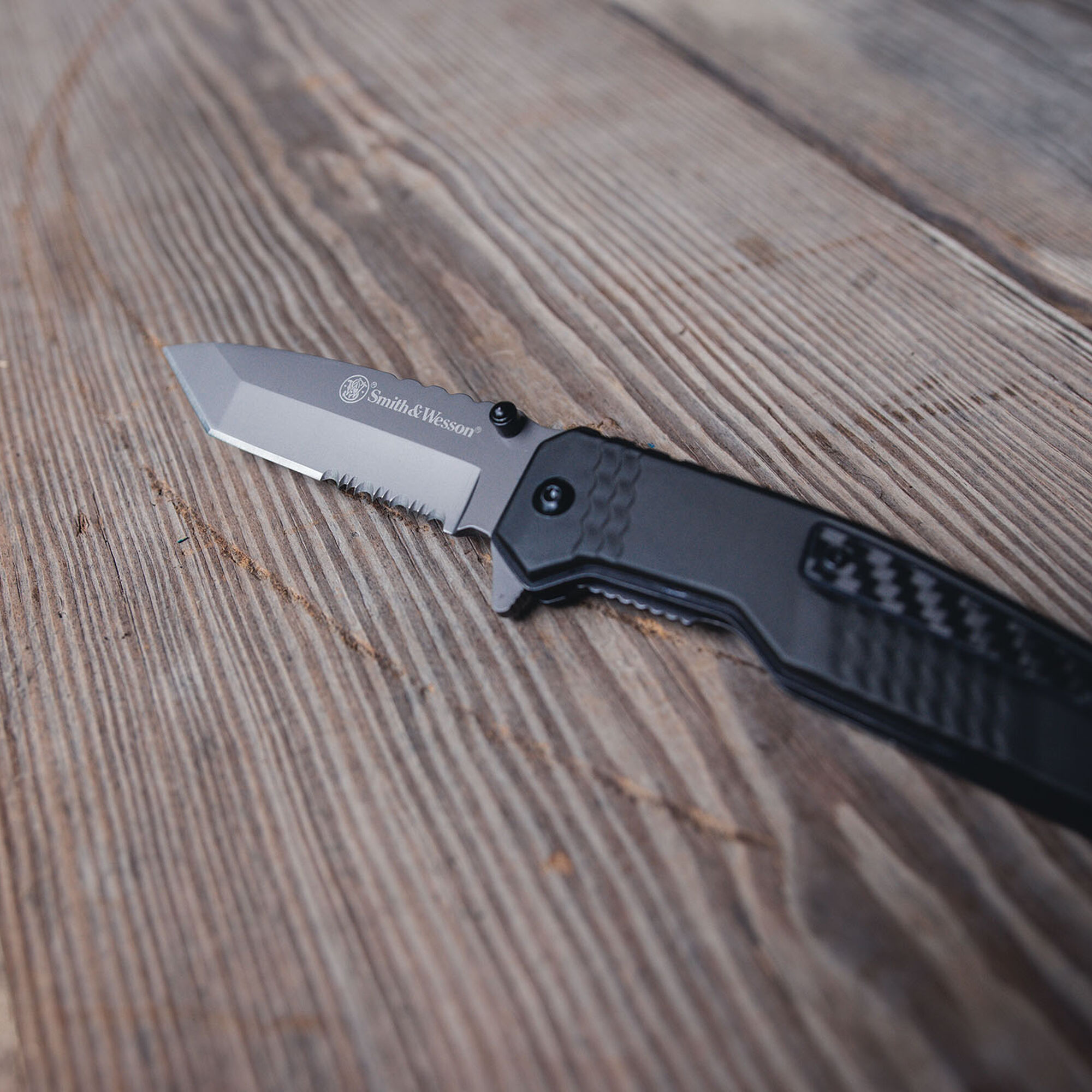 Spec Ops Carbon Folding Knife Smith & Wesson